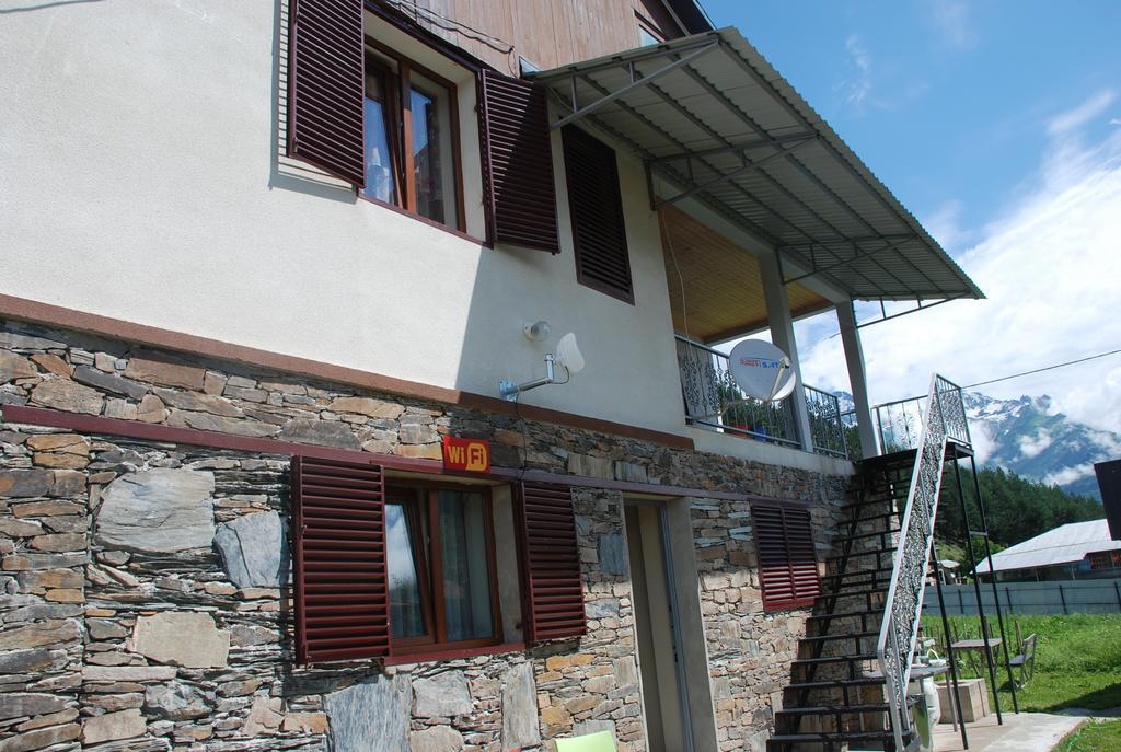 Guest House Lasili 梅斯蒂亚 外观 照片